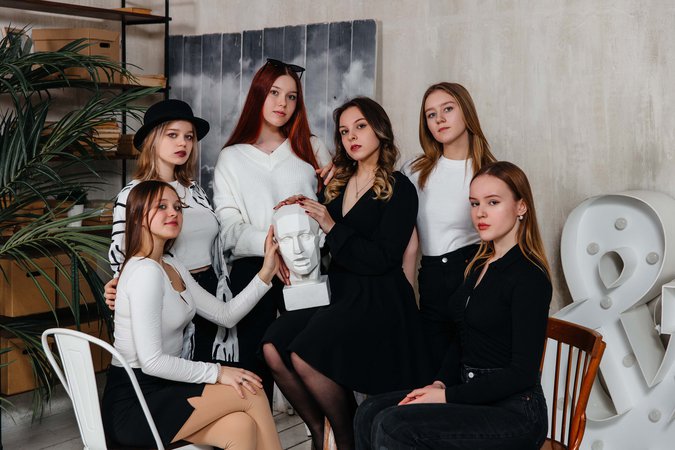 Выпускной сезон в компании Best Friends объявляется открытым!